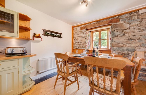 Ganllwyd Casa | Maesgwm Farm Cottage