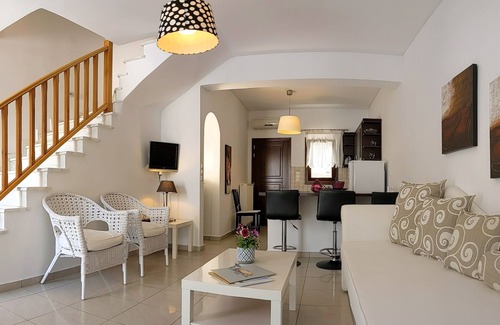 Skiros Casa | Maestralia