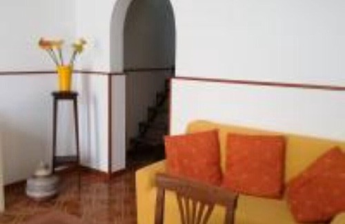 Aradeo Casa | Mafalda House