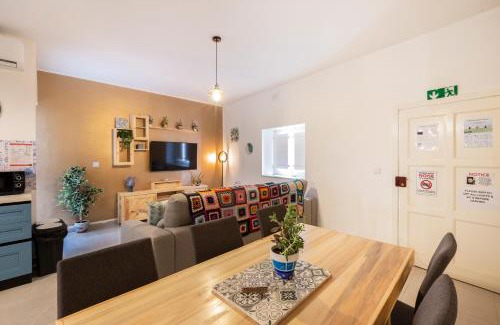 Rabat Apartamento | Mag2 - One of a Kind 3 Bed Rabat