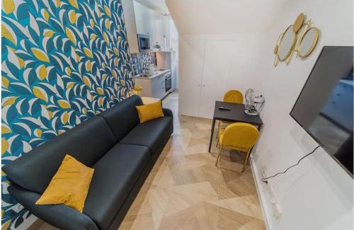Republique - Tolstoi Apartamento | Magenta, Charmant & Moderne