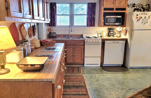 Maggie Valley Cabina | ~*~ Maggie Valley Chalet *10 min from Ski Resort *5 min from BlueRidge Parkway