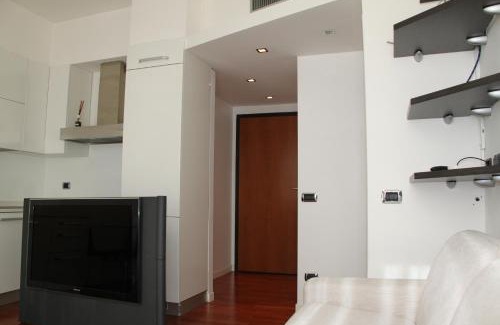 Garegnano Apartamento | Maggiore Cozy Apartment