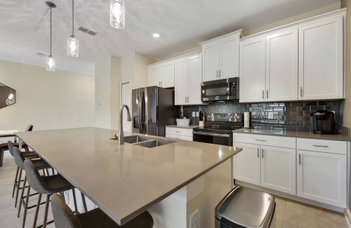 Kissimmee Casa | Magic Lily - Storey Lake By Shine Villas #834 4 Bedroom Townhouse