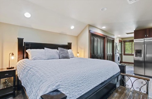 McCall Casa | Magic McCall Cabin and Studio for Larger Groups