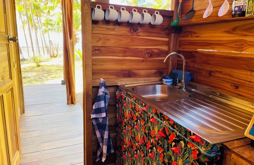 Rio Seco Cabina | Magic place with ocean view & direct beach access - A wood house in paradise