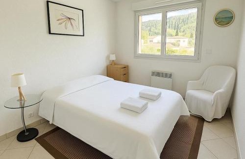 Roquebrune-Cap-Martin Apartamento | Magic Pool View, Rickeys