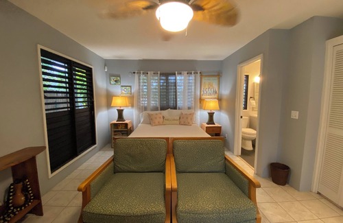 Kahaluu Bay Apartamento | Magic Sands Beach Cozy studio WiFi wonderful Kailua-Kona 3 minute walk to Beach