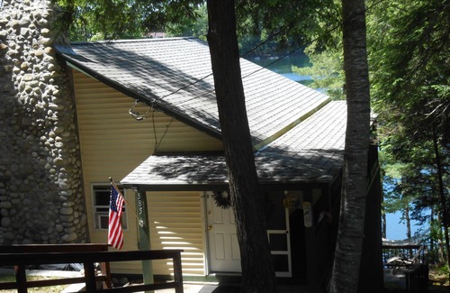 Kennebec Cabina | MAGICAL 99 yr. old Mayflower Lodge Waterfront Cabin Silver Lake, Swim SUNSETS
