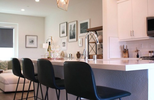 Platinum Triangle Casa | Magical Family Getaway – 3BR Retreat Minutes from Disneyland!