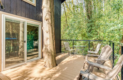 Cedar Hills Casa | Magical forest treehouse with zip line - dog-friendly - 10 minutes to downtown