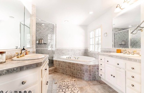 Encinitas Casa | Magical Garden Home 10 Minutes to the Beach