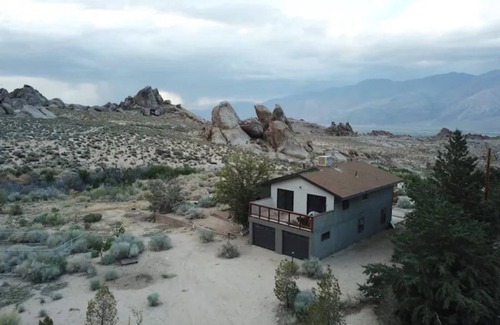 Lone Pine Casa | >>MAGICAL property on 5 acres in the Alabama Hills