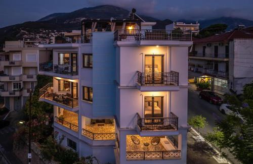 Kiparissia Apartamento | Magical Seaside Town Boutique Apts 2