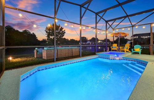 Trafalgar Village Casa | MagicalEverAfter Sleep17 HTD Pool Game Rm LakeView