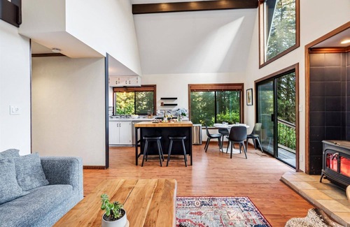 Cazadero Casa | MagicMountain:Magical Vacation Home! Top of Redwoods-Epic Views!WIFI/Pup/HtTb