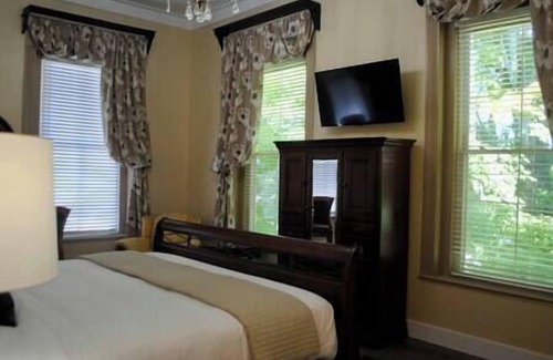 Jefferson City Apartamento | Magistrate Rm, The Lodge at Old City Hall