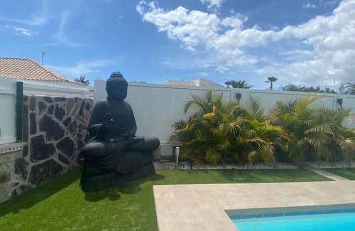 Campo Internacional Maspalomas Villa | Magnifica Villa en el corazón de Maspalomas