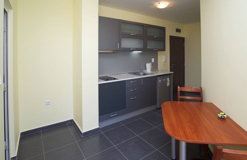 Intsaraki Apartamento | Magnificent 2-bedroom apartment with sea views for a family with children!