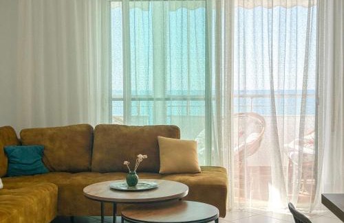 Shkembi i Kavajes Apartamento | Magnificent 733
