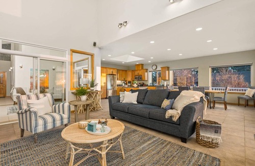 Bay City Casa | Great Deals on Summer Stays!