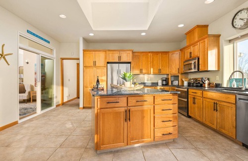 Bay City Casa | Great Deals on Summer Stays!
