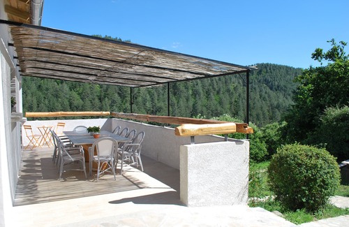 Ponteils-et-Bresis Cabaña | Magnífica casa de campo con piscina cubierta climatizada