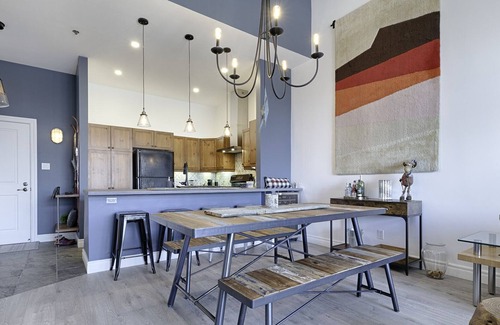 Bromont Apartamento | Magnificent condo at Cercle-des-Cantons in Bromont