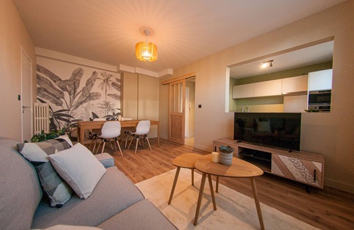 Montjuzet Apartamento | Magnificent F2 in a quiet location with free parking