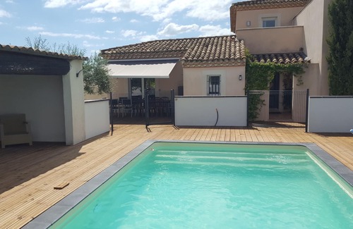 Murviel-les-Beziers Casa | MAGNIFICENT HOUSE BETWEEN VINEYARDS, RIVER AND SEA WITH 8X4 SWIMMING POOL