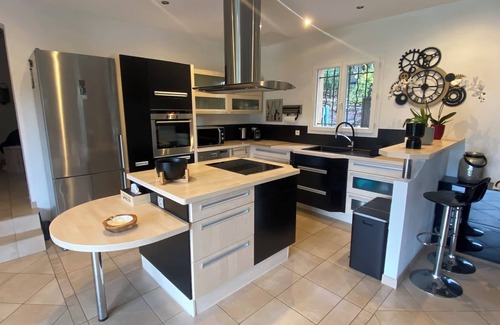 Roquefort-les-Pins Villa | Villa de 4 dormitorios en el corazón de la Riviera francesa