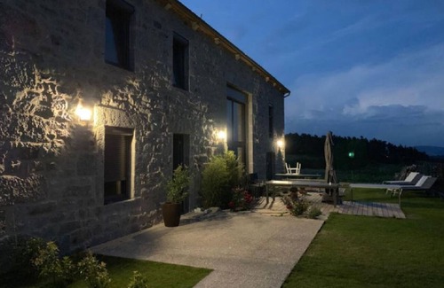 Le Bacon Casa | Magnificent Gîte between AUBRAC and MARGERIDE