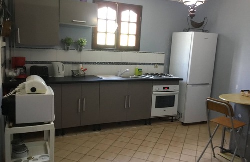 Morel Casa | Magnífica Casa Planta Jardín
