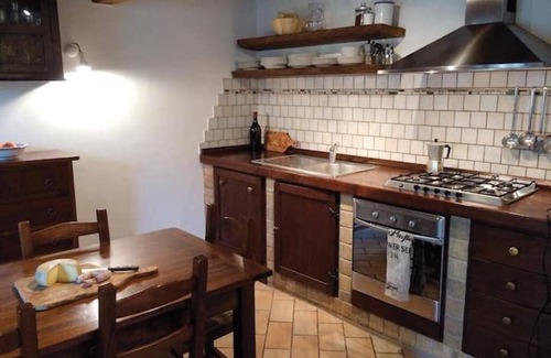 Citta di Castello Casa | Magnificent Farmhouse with Pool on the borders of Tuscany