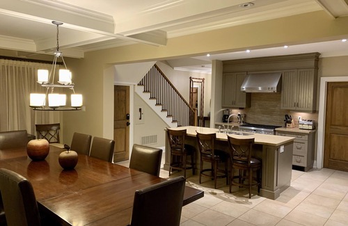 Windermere Cabaña | Magnificent Lakefront Cottage @ Windermere