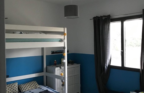 Lapeyrouse-Fossat Casa | Magnífica casa moderna de 250m2 climatizada con piscina privada tipo laguna.