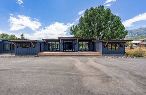 Morgan County Casa | Magnificent Mountain Estate in Morgan