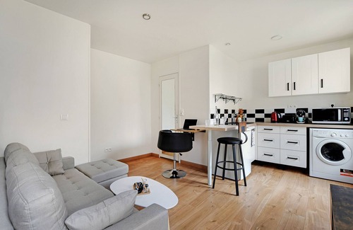 Charenton-le-Pont Apartamento | Magnificent new studio (just outside Paris)