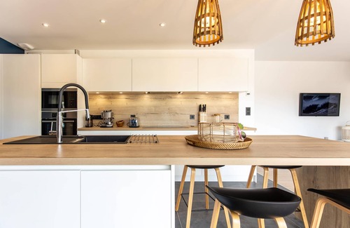 Hourtin-Plage Casa | Magnificent new 9-person villa 150 m from the ocean