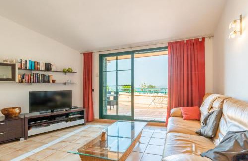 Pueblo Mascarat Apartamento | Magnificent Penthouse Alteamascarat