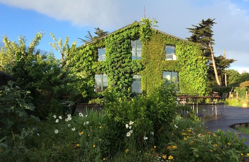 Saint-Coulomb Casa | Magnificent sea view, 200 m from the beach