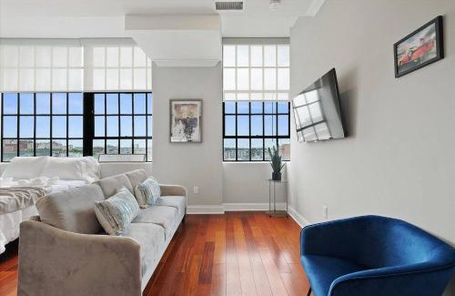 Olde Kensington Apartamento | Magnificent Studio W Rooftop Pool