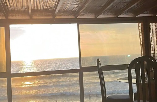 Comuna San José Apartamento | Magnificent Suite with sea view on the third floor