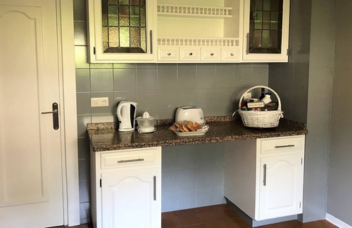 Miraflores del Palo Chalet De Esquí | Magnífico chalet en Málaga ciudad con capacidad para 9 personas