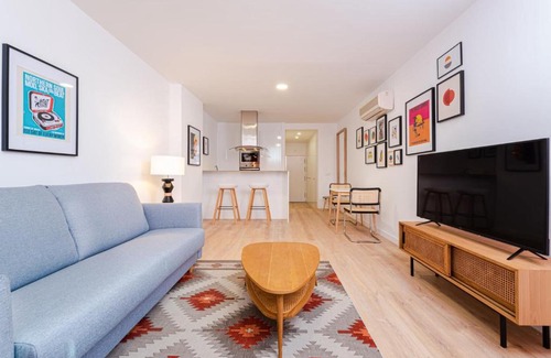 Guindalera Apartamento | Magnificient Furnished Francisco Remiro Apartments in Guindalera