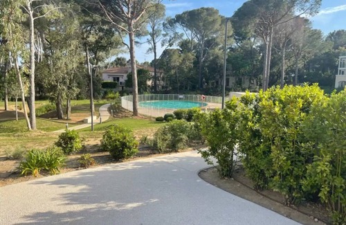 Cavalaire-sur-Mer Apartamento | Magnifique Appartement Dans Résidence Avec Piscine