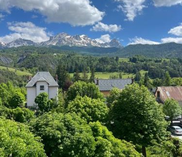 Barcelonnette Apartamento | Magnifique appartement Villa Mexicaine