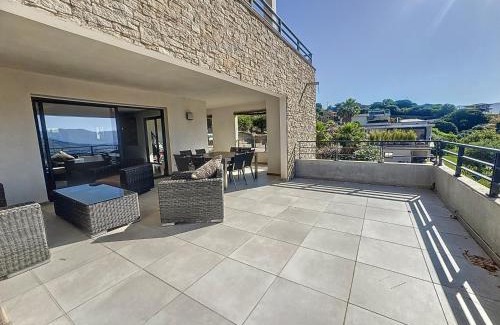 Alata Apartamento | Magnifique appartement au calme avec vue panoramique