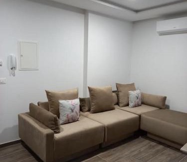 Cite El Wafa Apartamento | Magnifique appartement avec terrasse et piscine