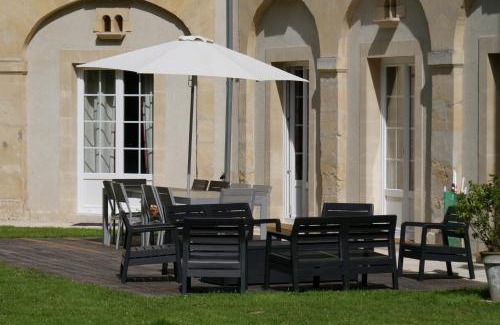 Tilly-sur-Seulles Casa | Magnifique château rénové proche bourg grand parc belle terrasse billard, ping pong, proche Bayeux et plages du débarquement
